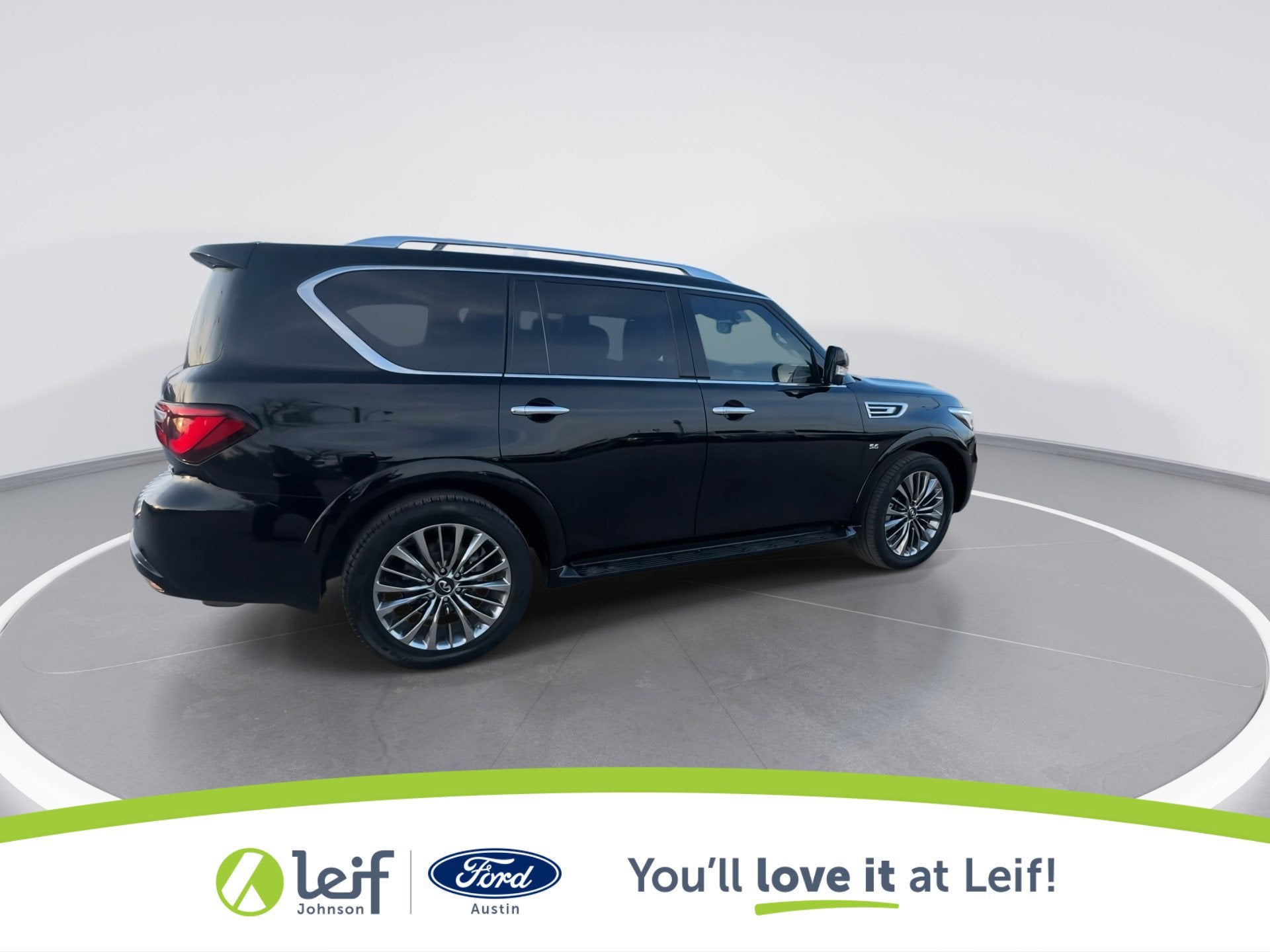 2019 INFINITI QX80 LUXE