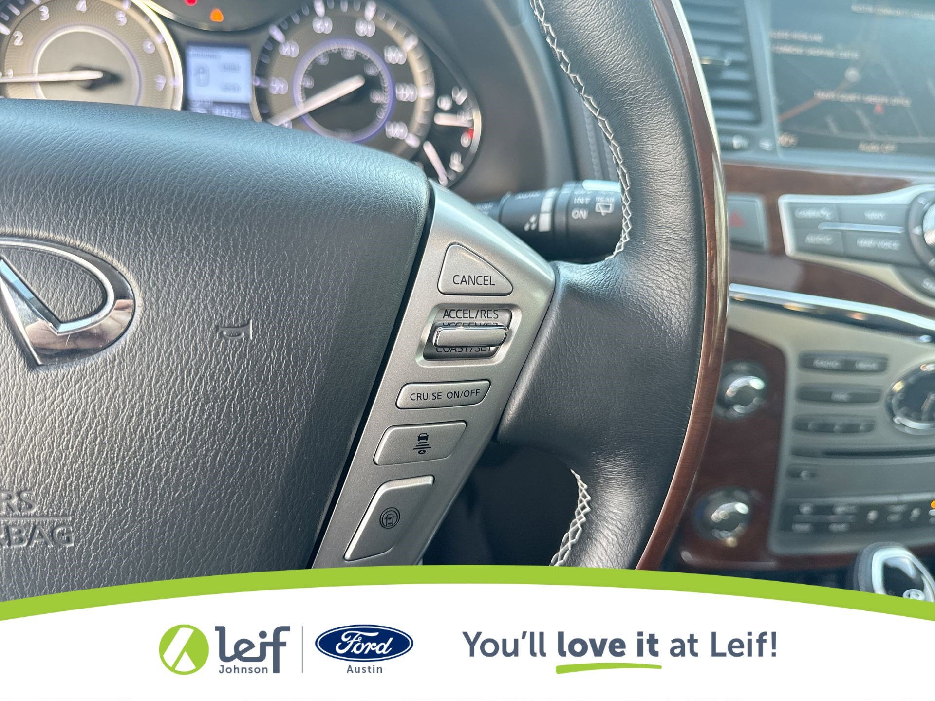 2019 INFINITI QX80 LUXE