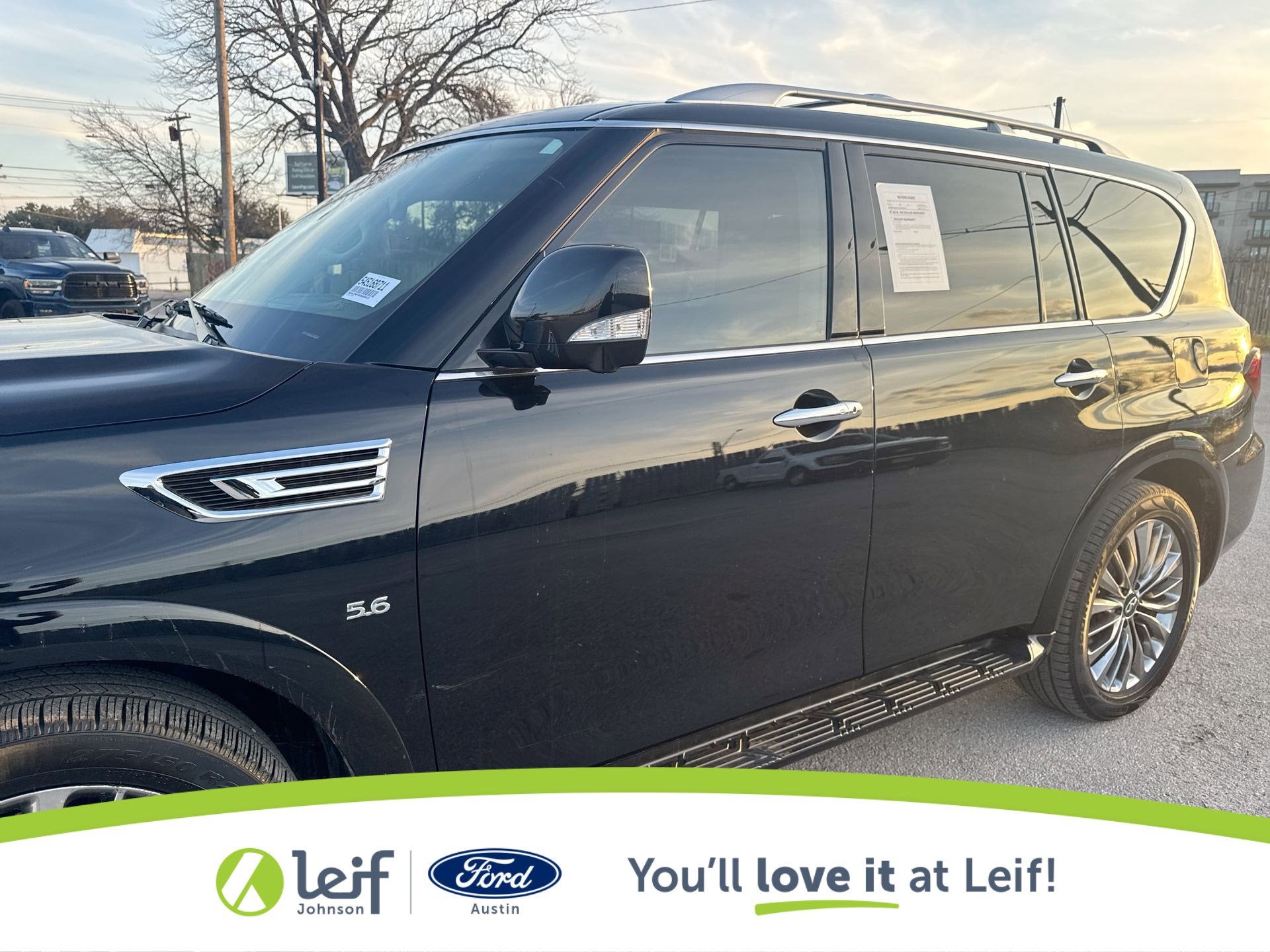 2019 INFINITI QX80 LUXE