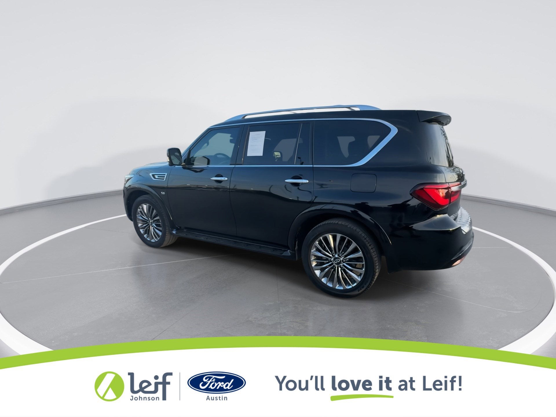 2019 INFINITI QX80 LUXE