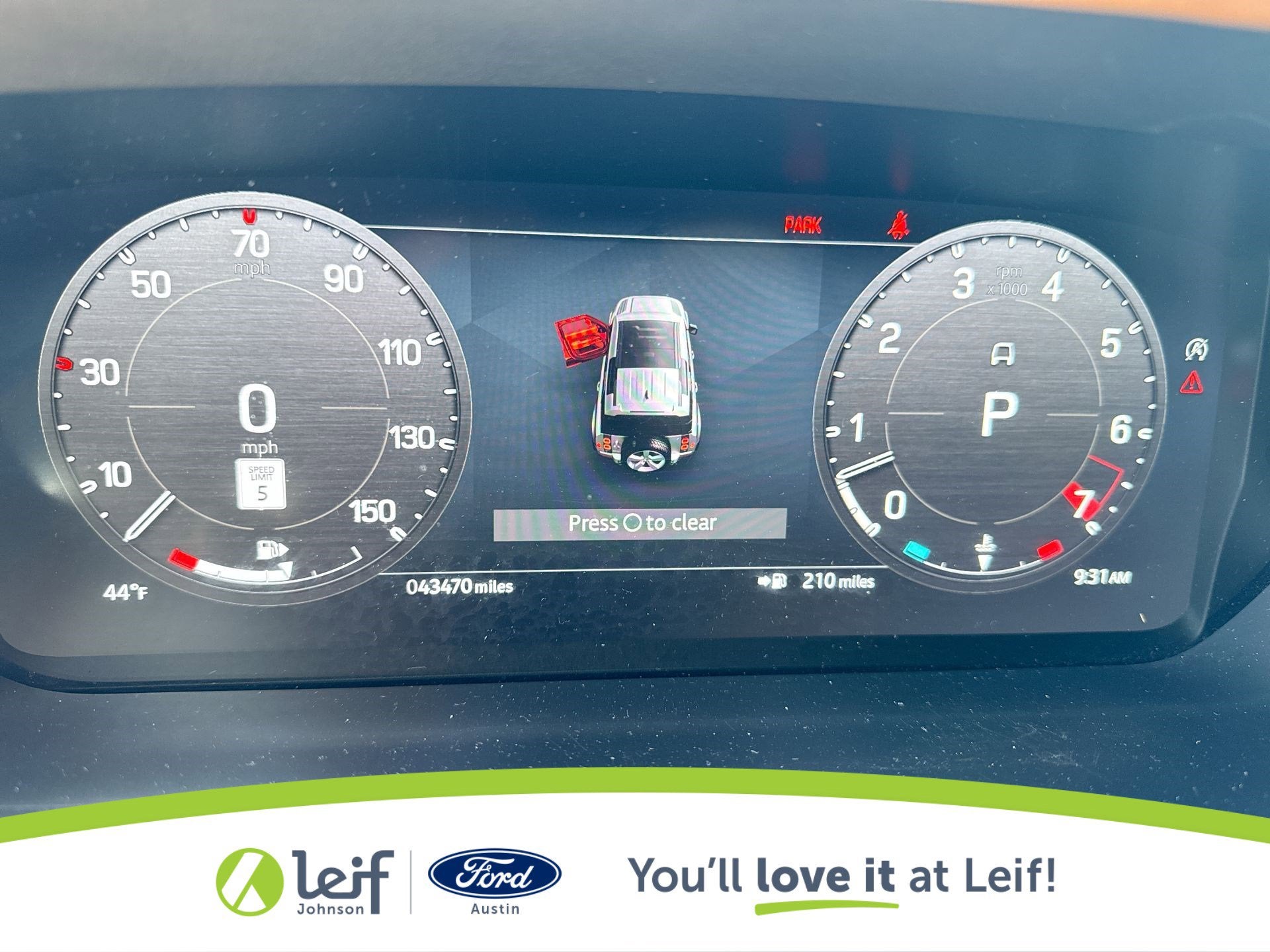 2023 Land Rover Defender 110 V8