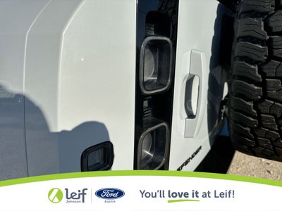 2023 Land Rover Defender 110 V8