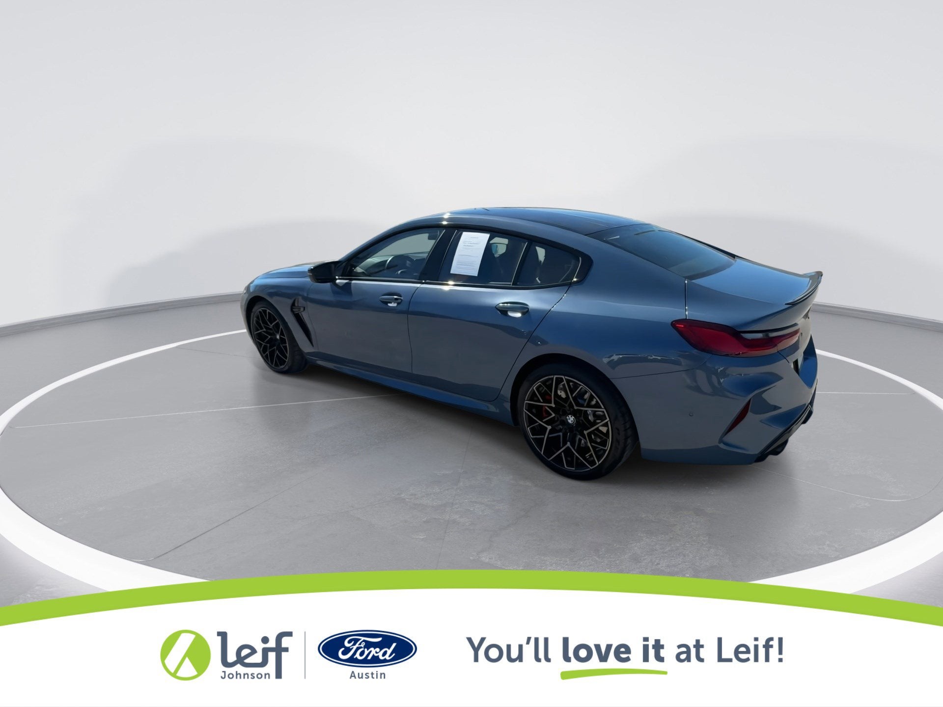 2022 BMW M8 Competition