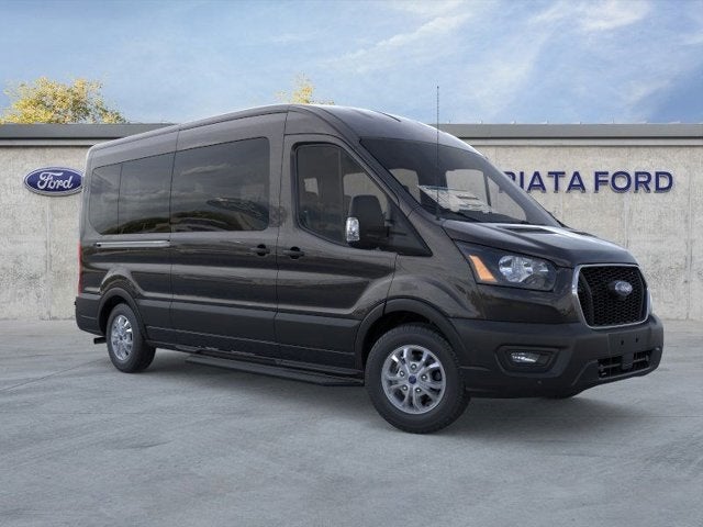 2025 Ford Transit Passenger Wagon XL