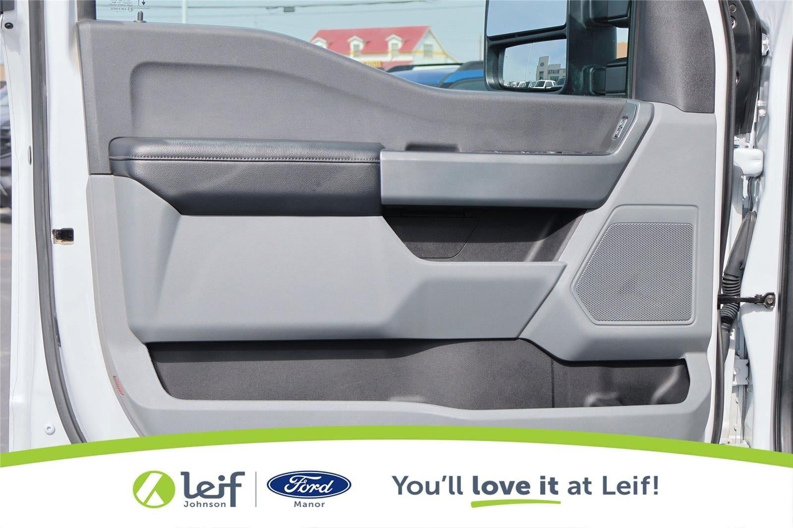 2024 Ford Super Duty F-350 XLT