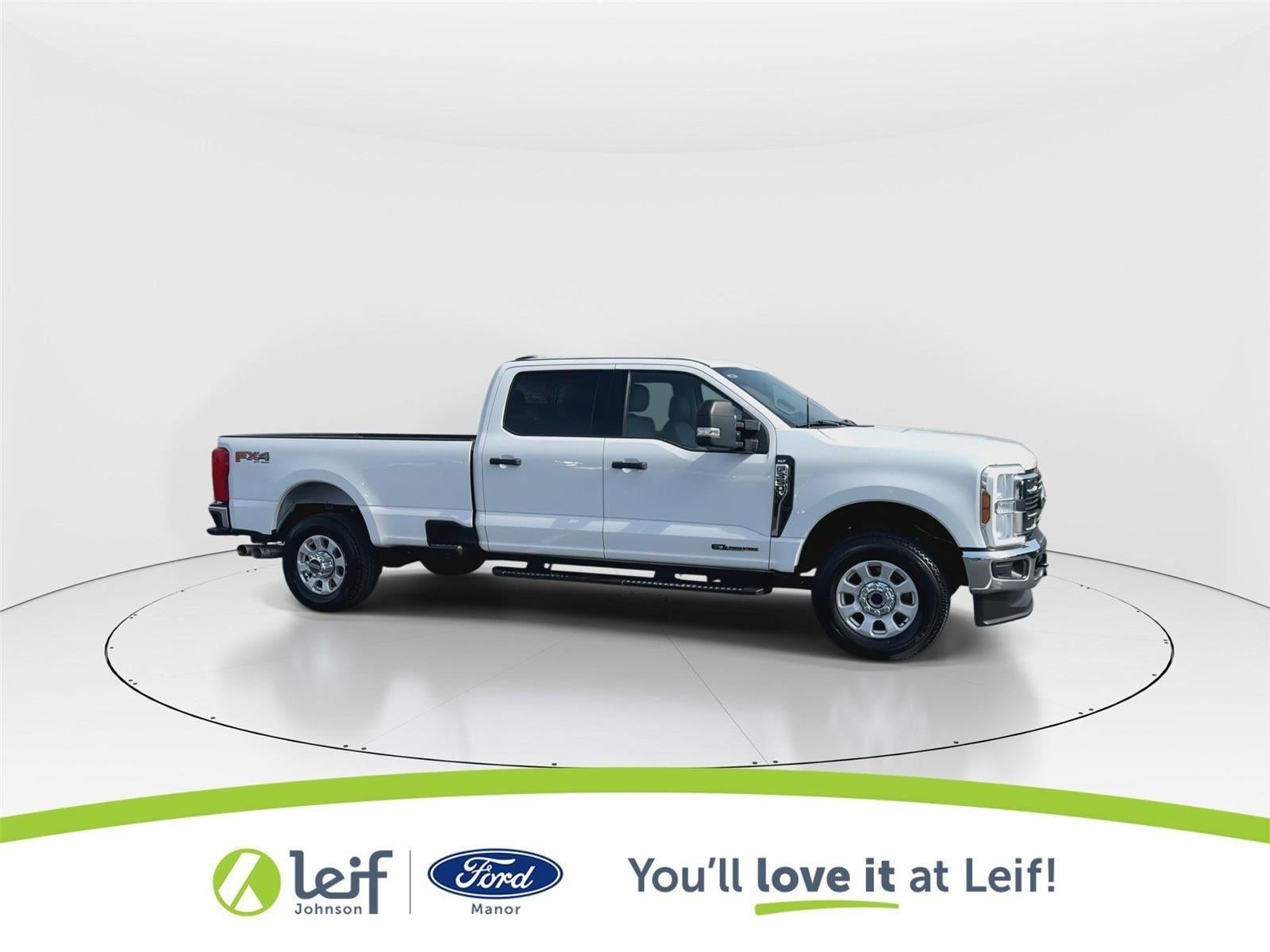 2024 Ford Super Duty F-350 XLT