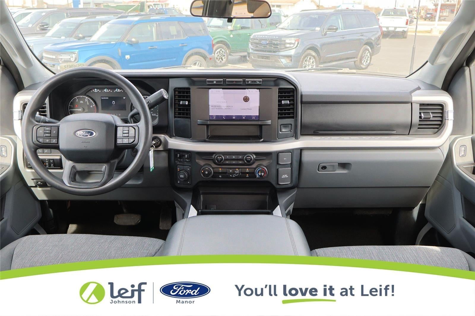 2024 Ford Super Duty F-350 XLT