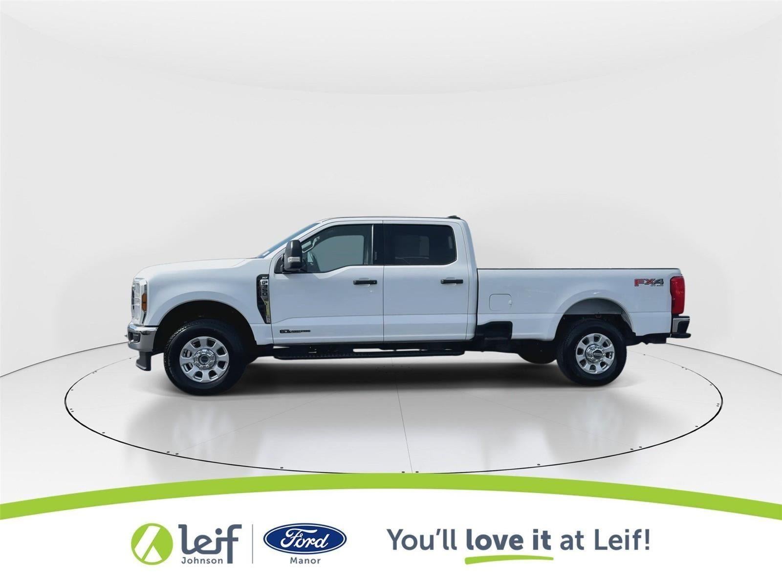 2024 Ford Super Duty F-350 XLT