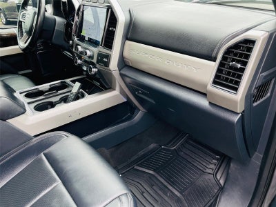 2022 Ford Super Duty F-350 Lariat