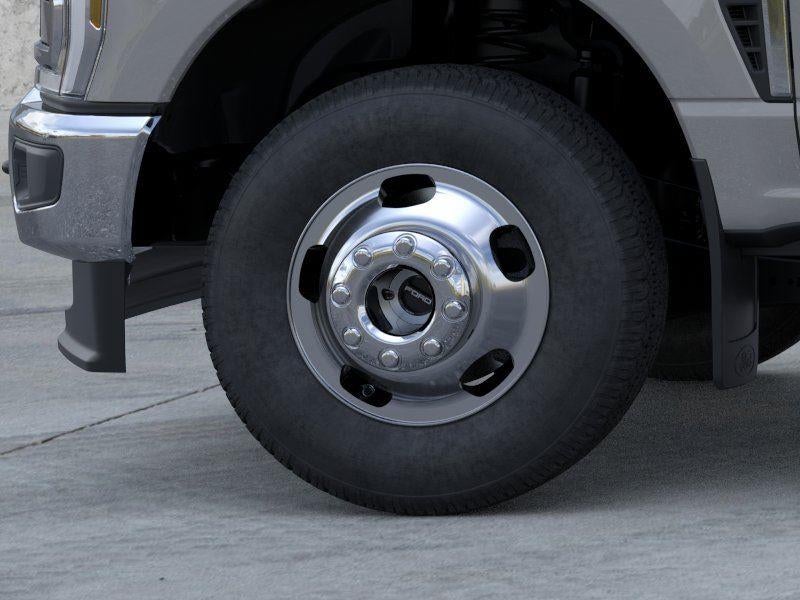 2026 Ford Super Duty F-350 Lariat