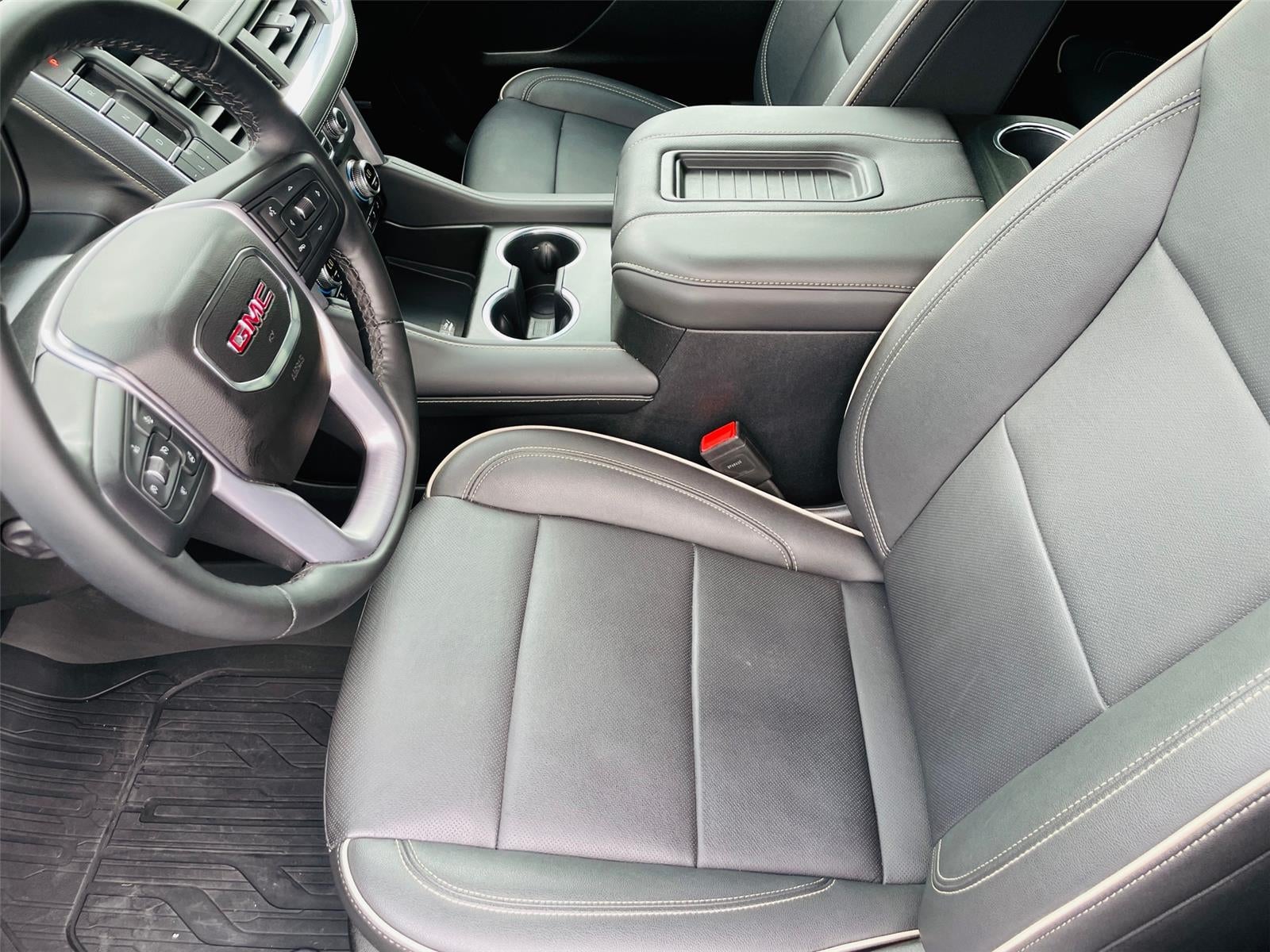 2024 GMC Yukon XL SLT