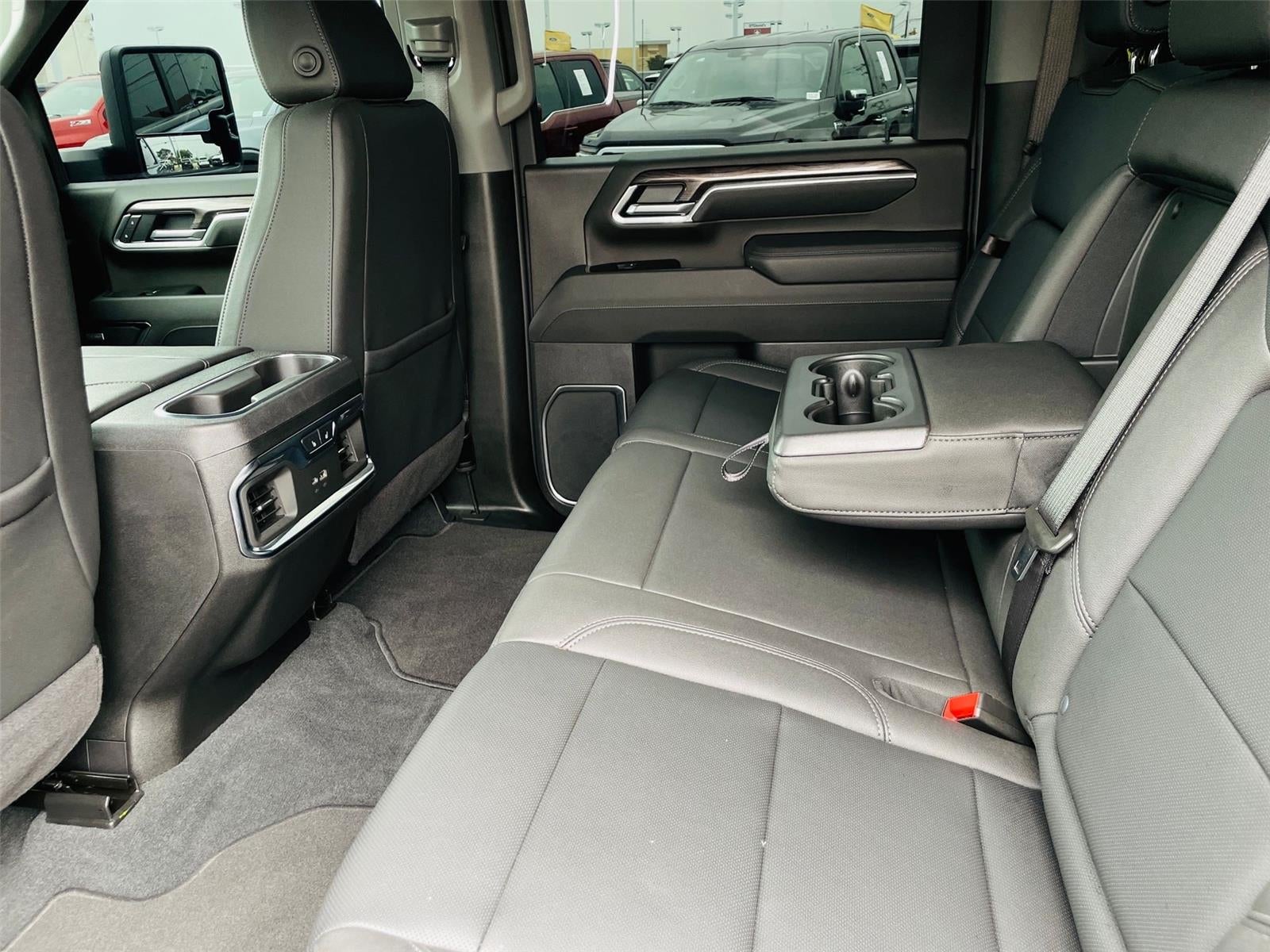 2025 Chevrolet Silverado 2500HD LTZ