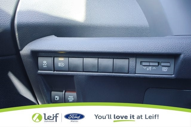 2025 Toyota Sienna XSE 7 Passenger