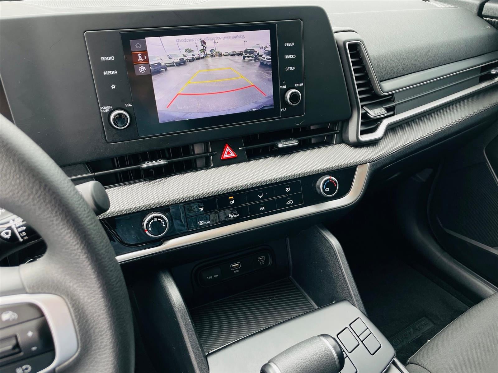 2023 Kia Sportage LX