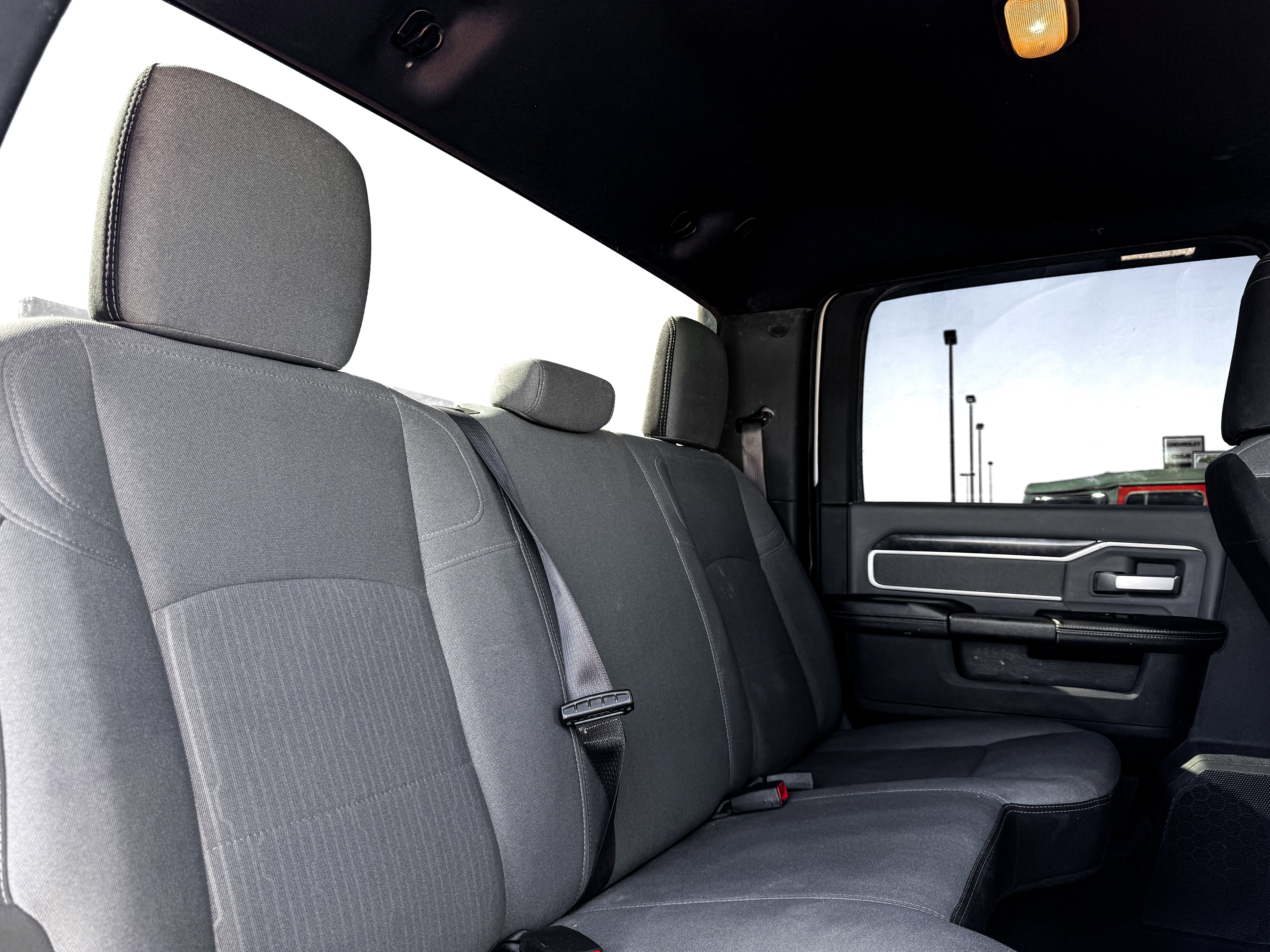 2022 RAM 2500 Big Horn Crew Cab 4x4 6'4" Box