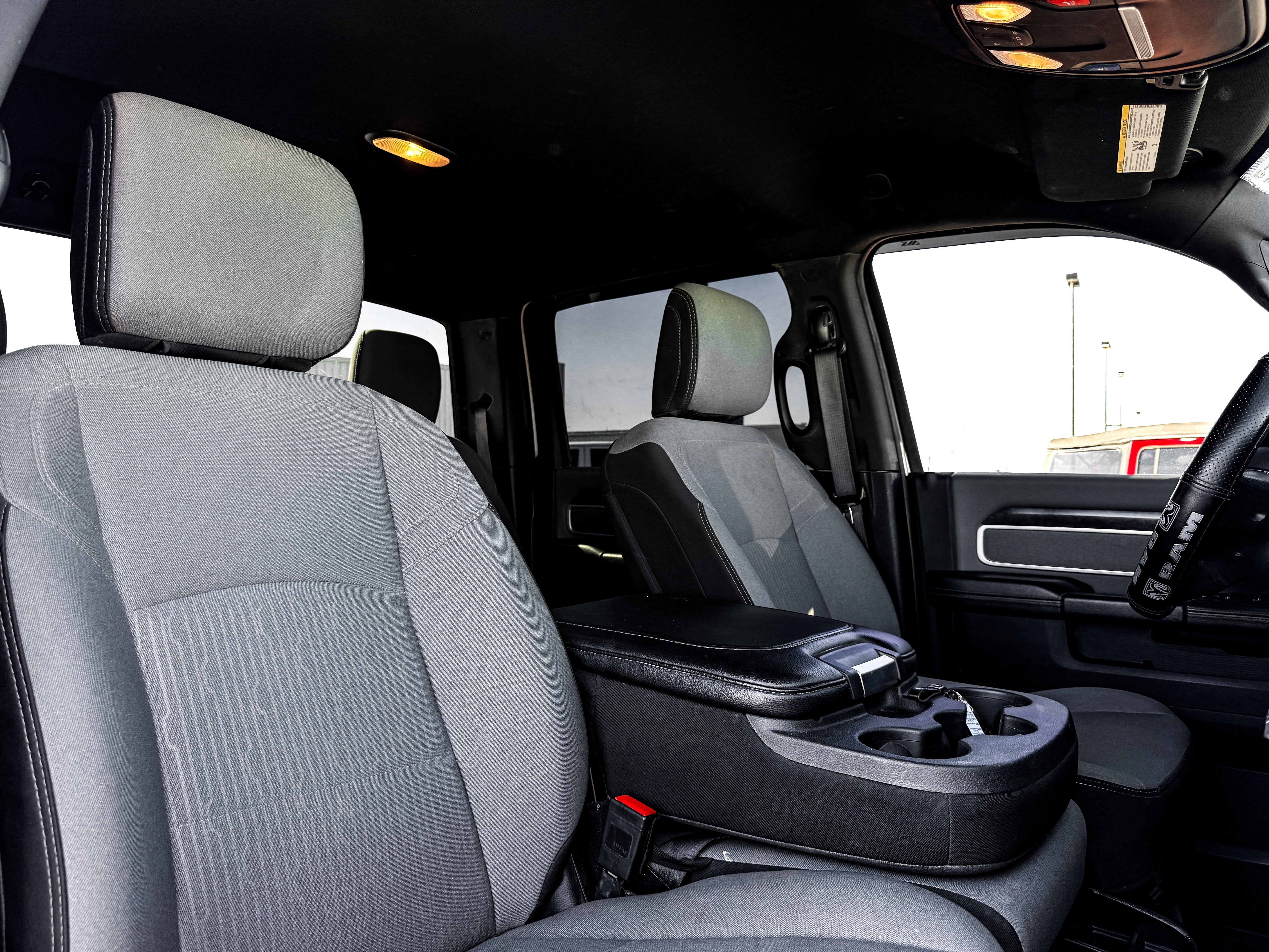 2022 RAM 2500 Big Horn Crew Cab 4x4 6'4" Box