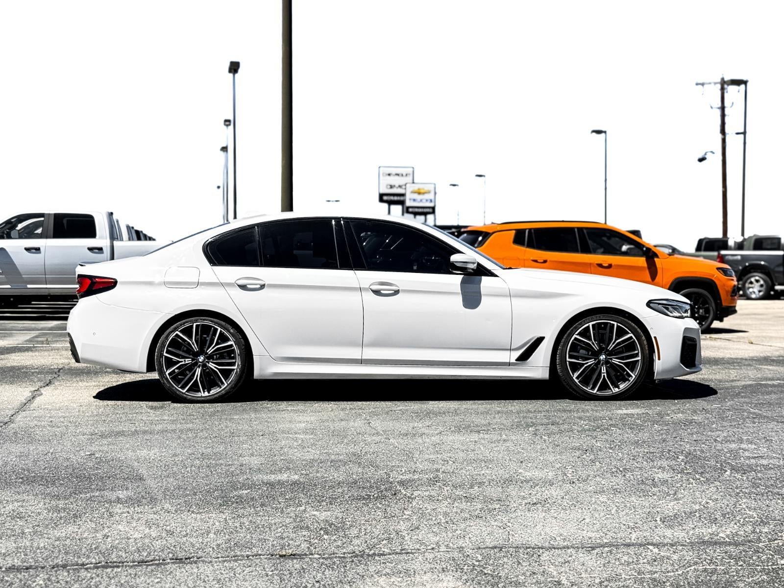2021 BMW 530i 530i