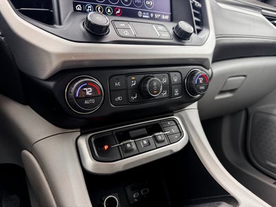 2023 GMC Acadia AWD SLT