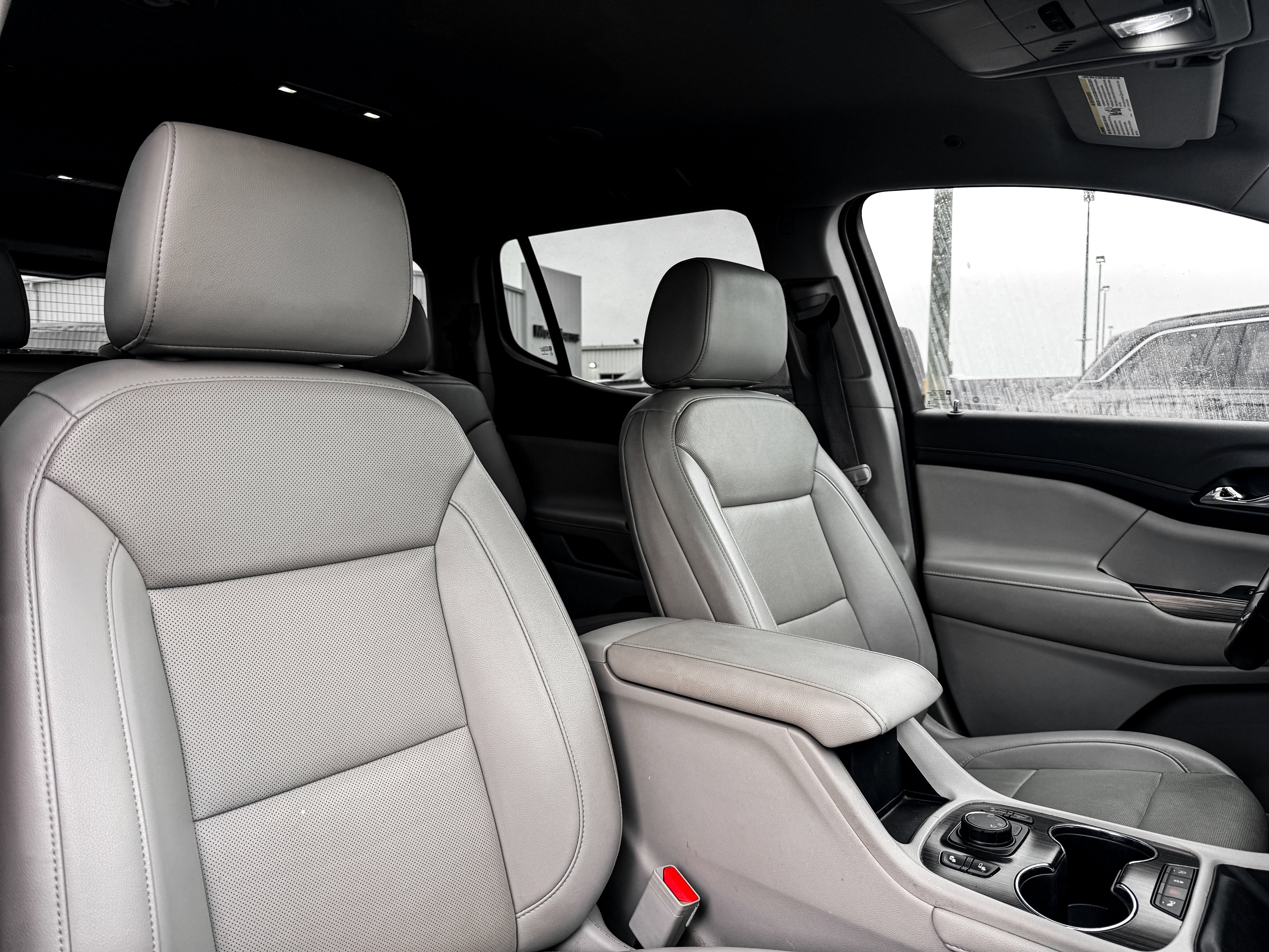 2023 GMC Acadia AWD SLT